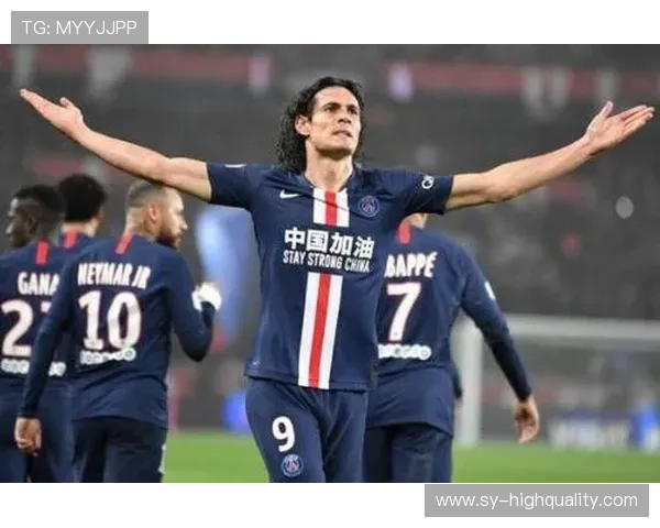 兰斯比赛回顾：精彩对决与战术解析引发关注与讨论