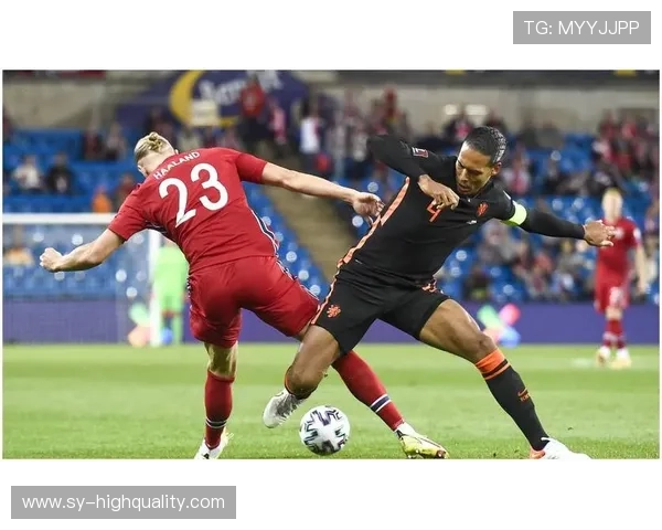 坎塞洛对位姆巴佩:速度型边锋防守策略解析 坎塞洛对位姆巴佩:速度型边锋防守策略解析